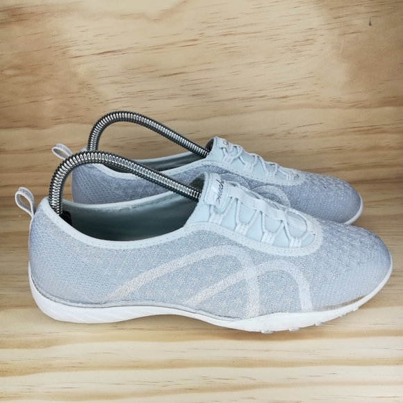 skechers sn 23028